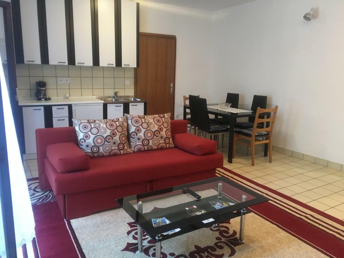 Apartments Eliva 우마그 외부 사진