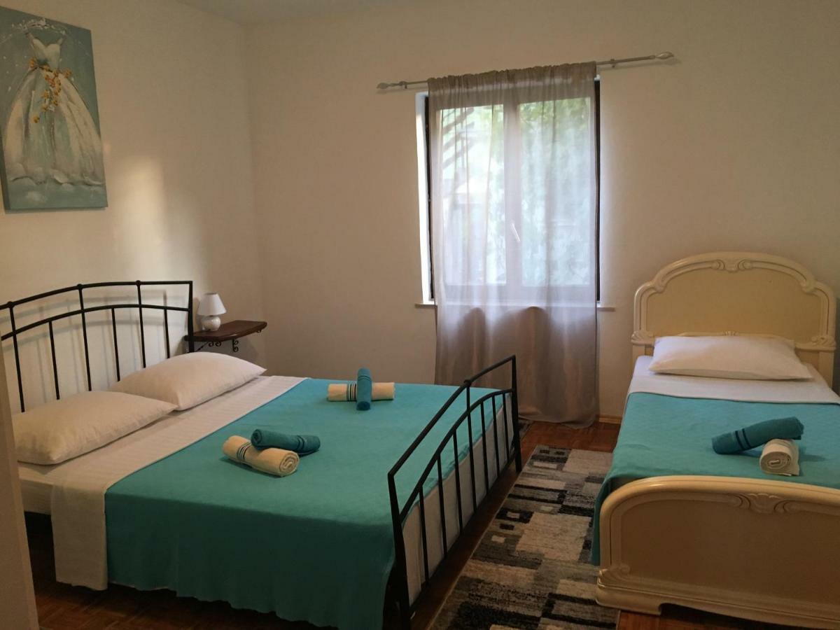 Apartments Eliva 우마그 외부 사진
