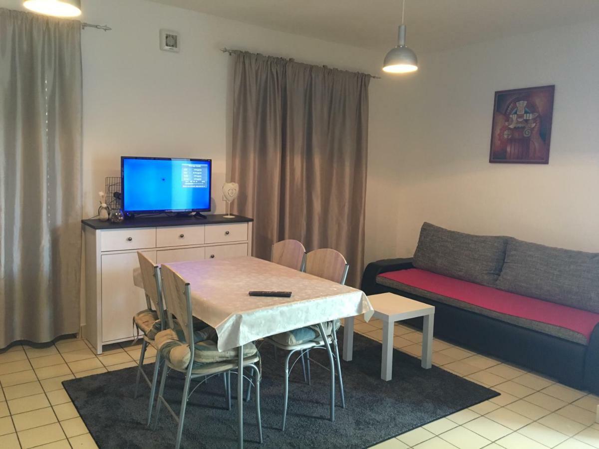 Apartments Eliva 우마그 외부 사진